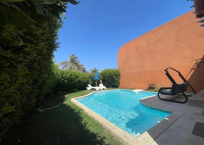 Cancun With Privte Pool Families Only Ajn-Szuhna