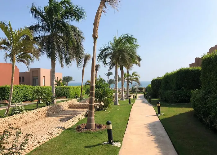 Cancun With Privte Pool Families Only